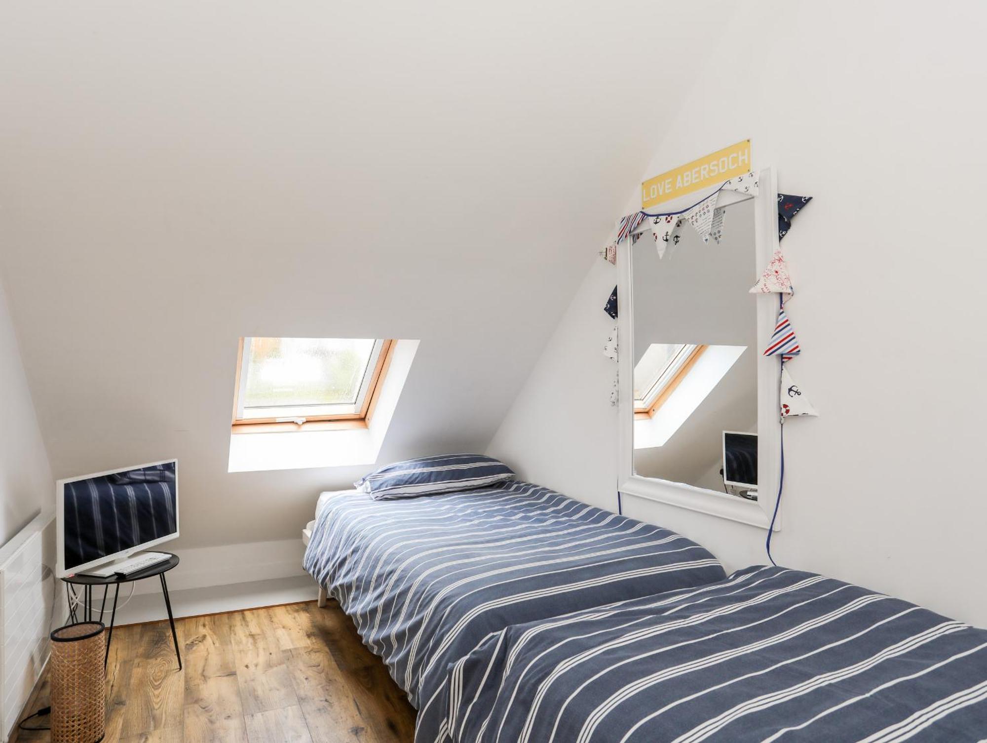 Ty Glan Y Mor - Pwllheli Villa Esterno foto